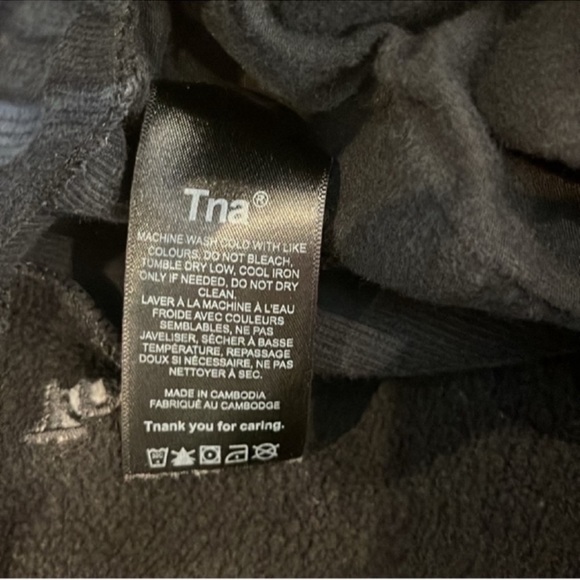 Tna Cozy Fleece Boyfriend Sweatpants in Black - Picture 9 of 13